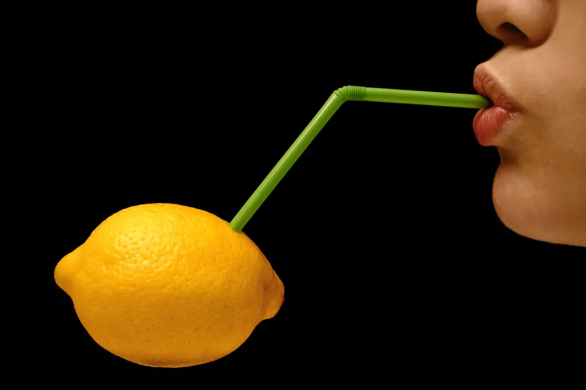 Water Flavoring With Low Or No Citric Acid Sipping Liquids